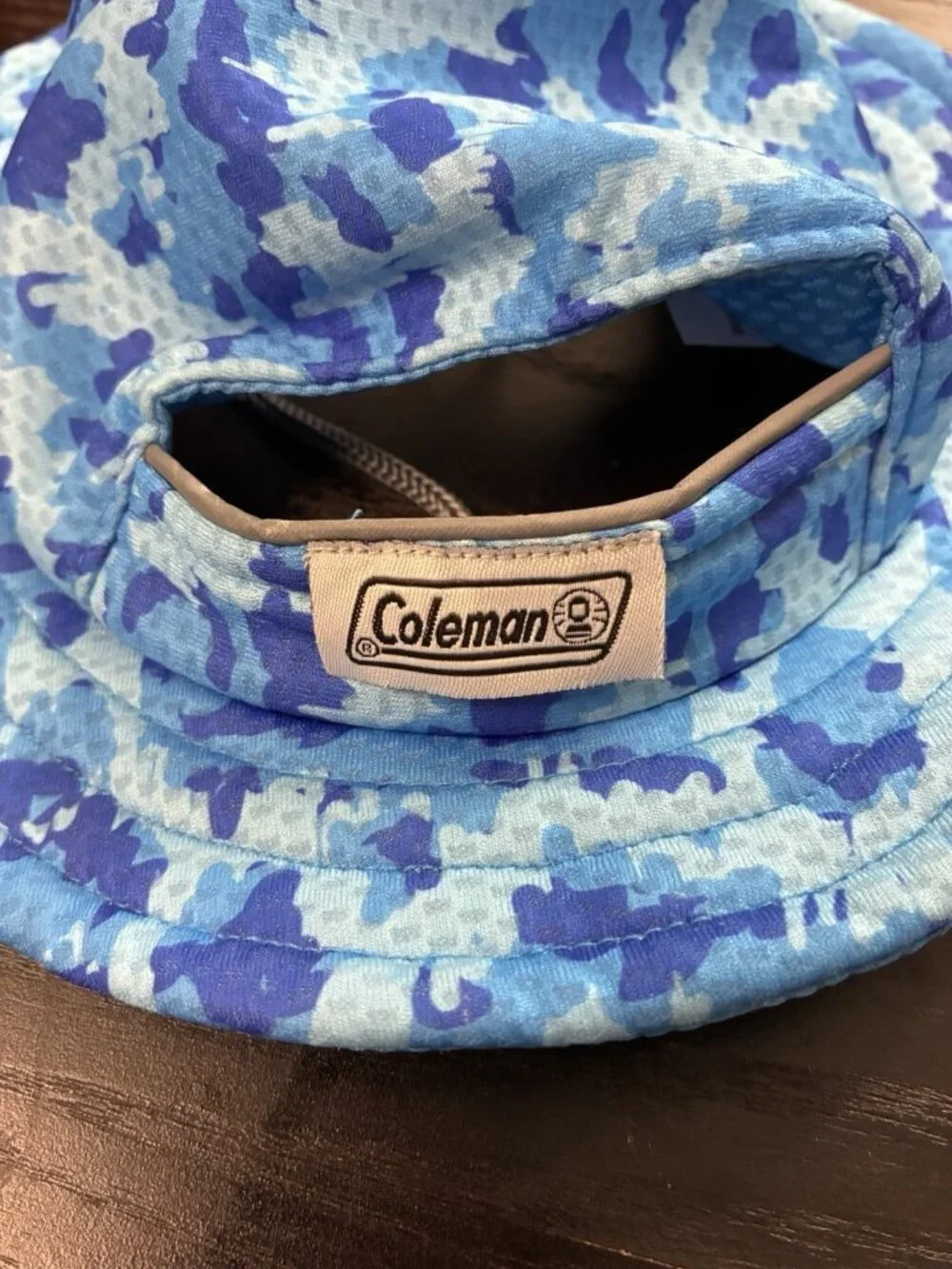 Coleman Pooch Chill Cooling Pet Dog Hat Adjustable Strap Med Large Blue White